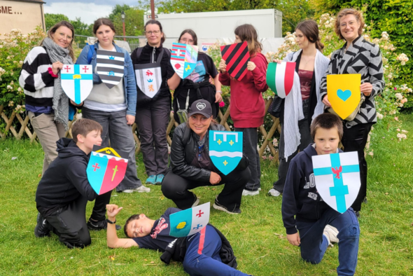 Orphelins d'Orpeopolis montrent tous leur blason