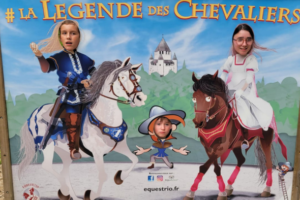 Les orphelins d'Orphéopolis au spectacle 