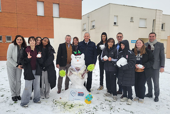 Visite de Philippe Tireloque au village Orphéopolis de Bourges