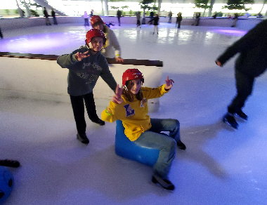 Enfants à la patinoire
