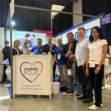 L'équipe d'Orphéopolis au congrès des notaires