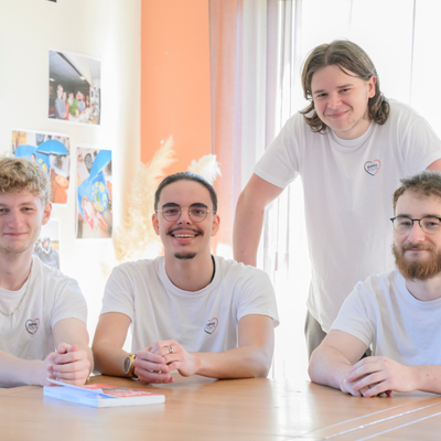 4 jeunes du programme olympe