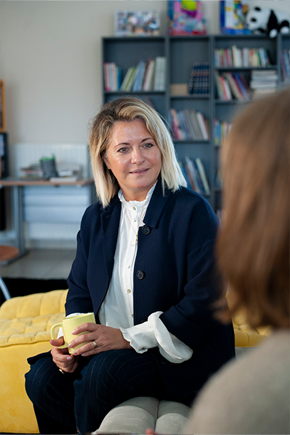 Sandra, assistante sociale au village de Bourges